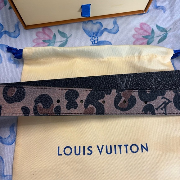 Louis Vuitton Wild At Heart Black Belt - Picture 4 of 6